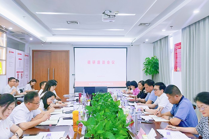 国投集团总经理韦彦锦一行调研国投创投